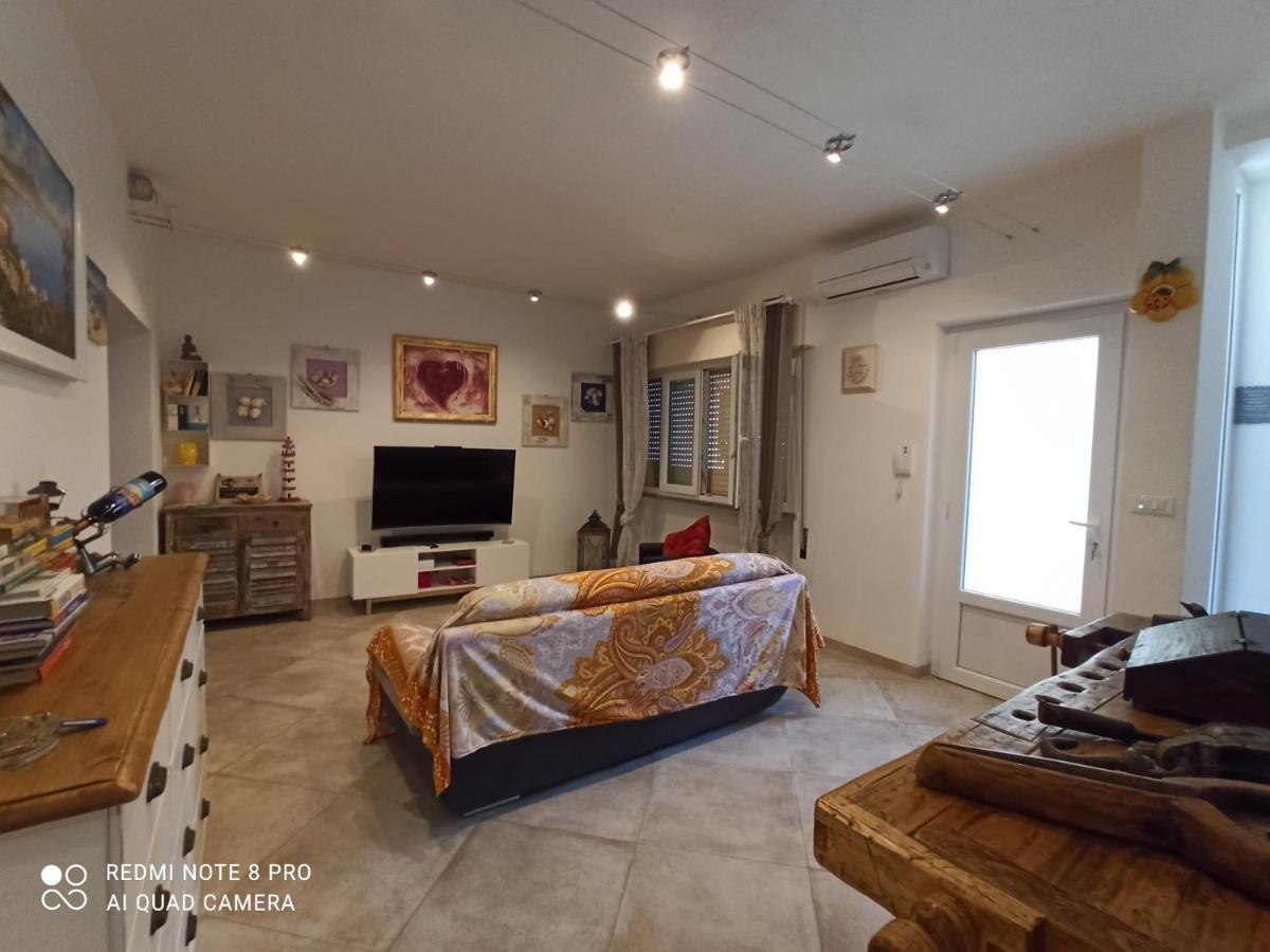 Il Don Minzoni 98 "Casa Vacanze" Lido di Camaiore Exterior foto