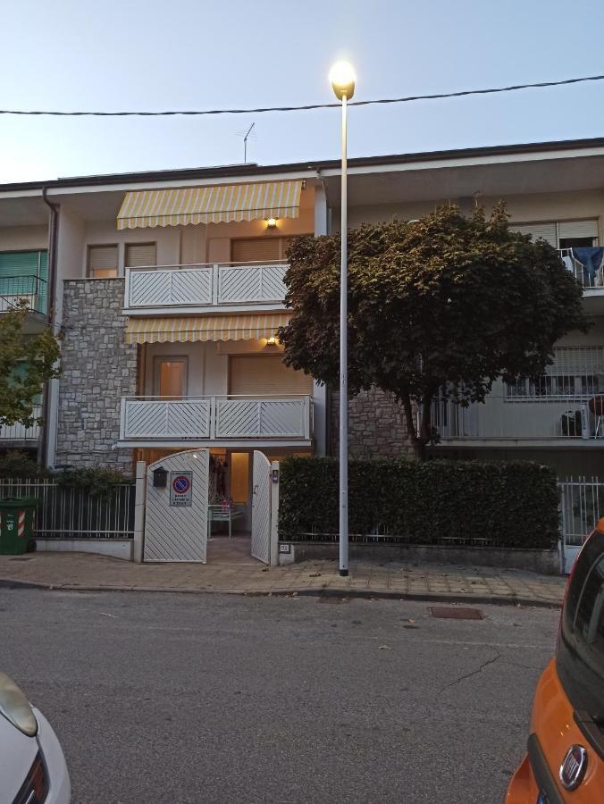 Il Don Minzoni 98 "Casa Vacanze" Lido di Camaiore Exterior foto