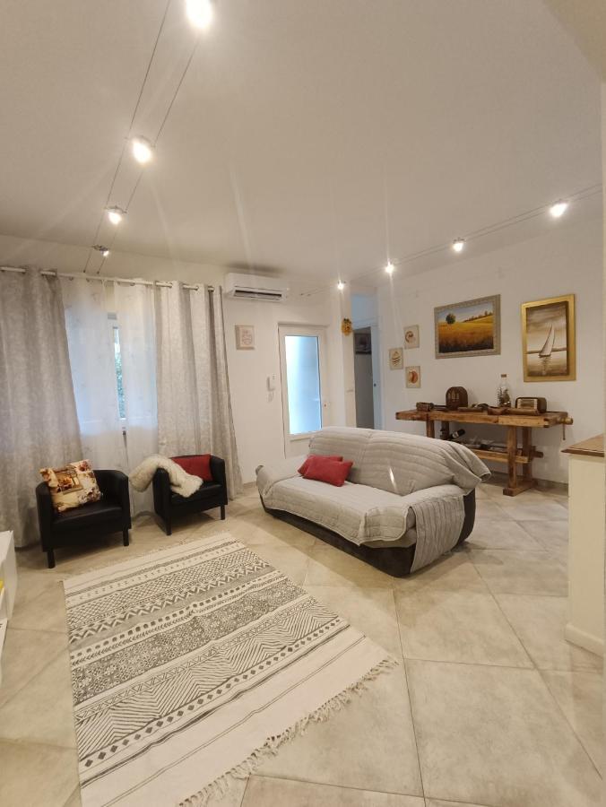 Il Don Minzoni 98 "Casa Vacanze" Lido di Camaiore Exterior foto