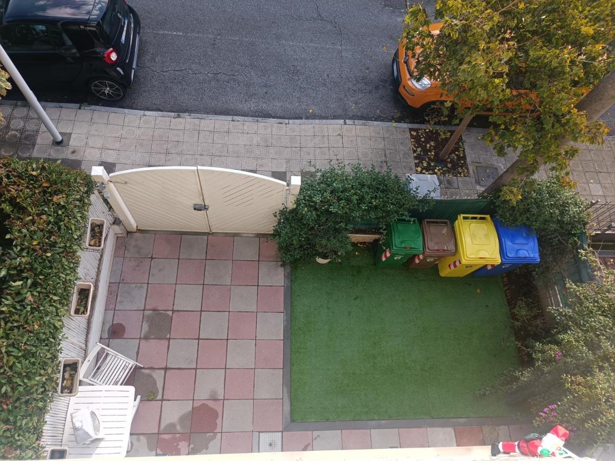 Il Don Minzoni 98 "Casa Vacanze" Lido di Camaiore Exterior foto